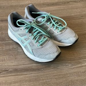 ASICS gel contend size 9 womens